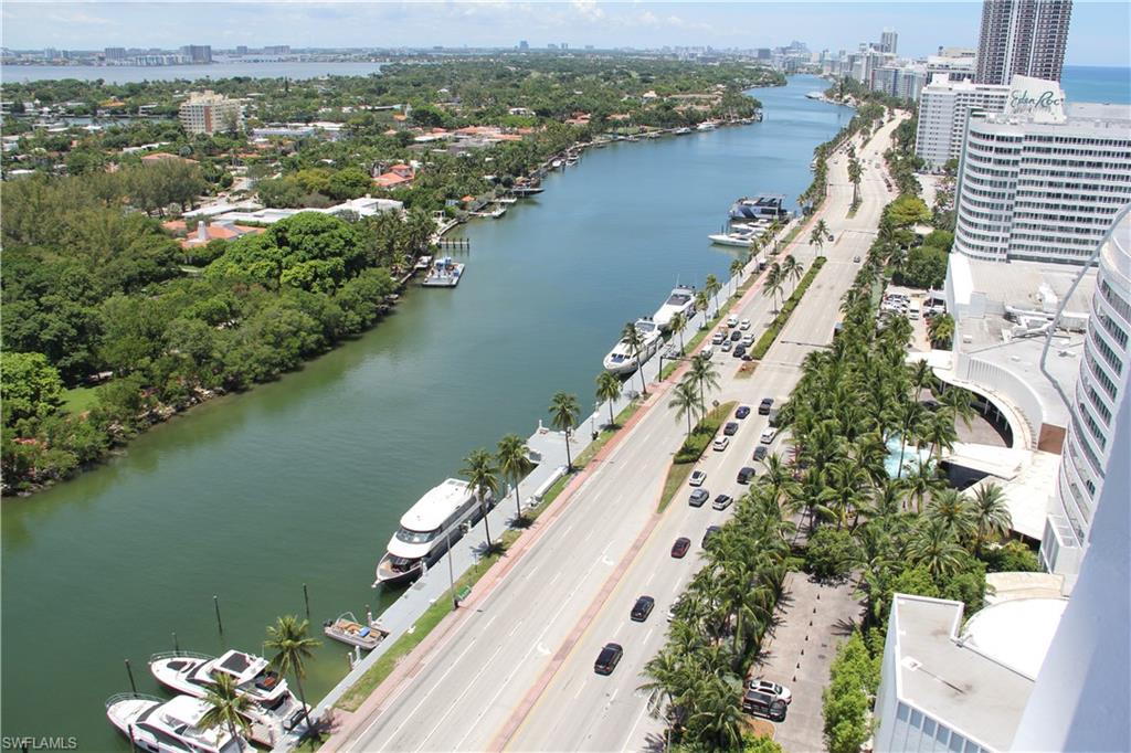 COLLINS - Residential