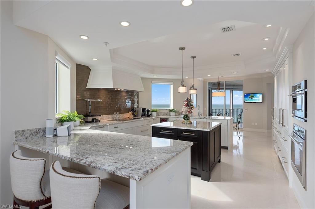 BILTMORE AT BAY COLONY - Residential