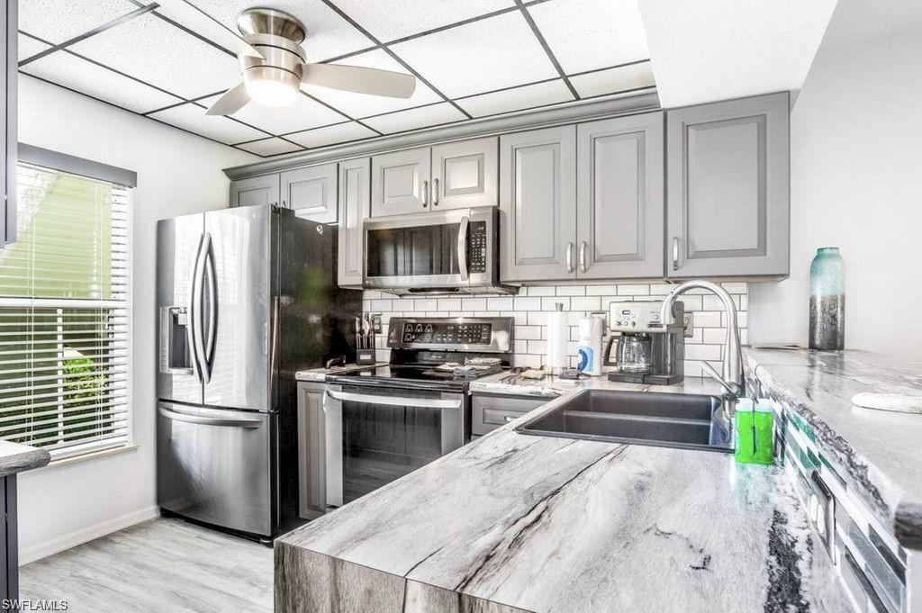 SMOKEHOUSE KEY - Residential Lease