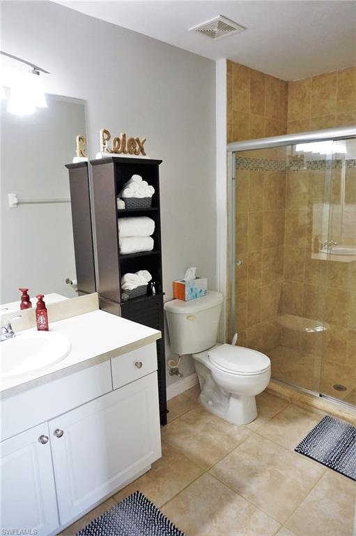 MIRROR LAKES - Residential