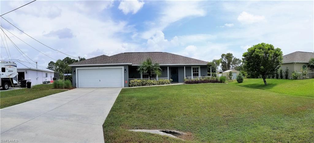 MIRROR LAKES - Residential