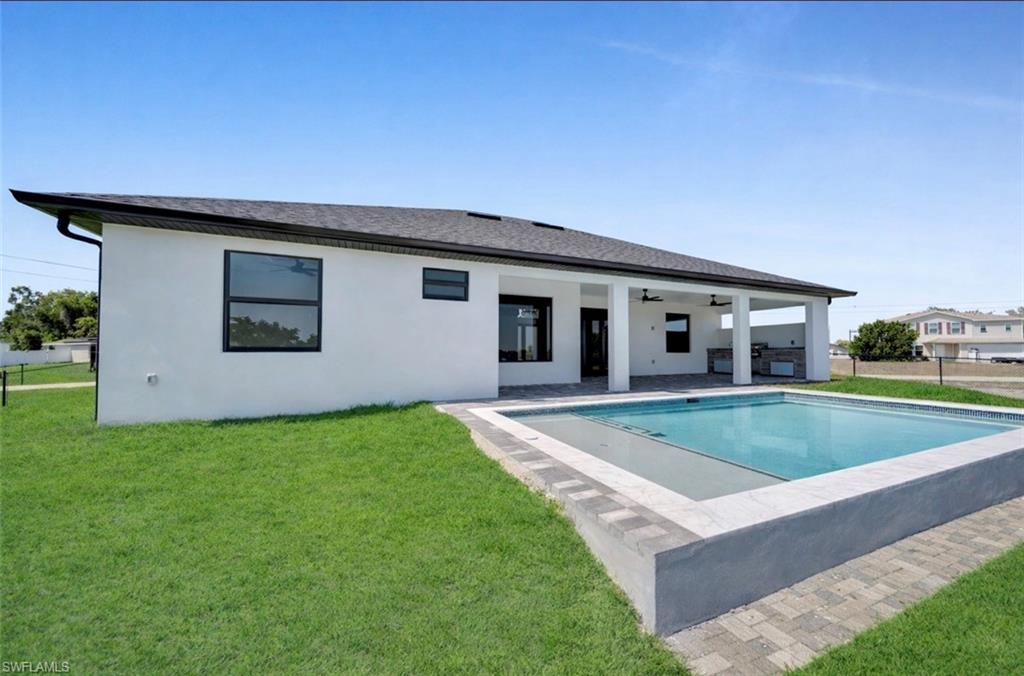 CAPE CORAL - Residential