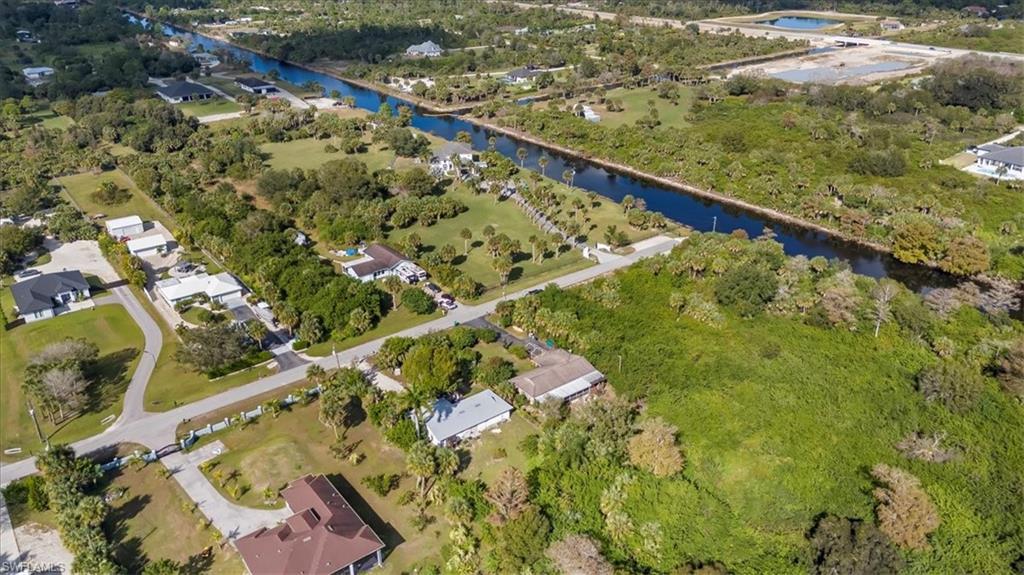 GOLDEN GATE ESTATES - Residential