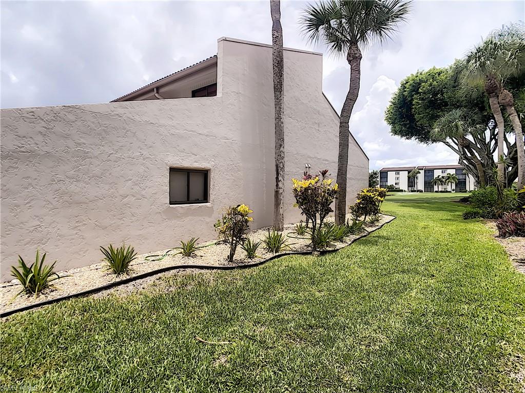 LONGBOAT VILLAGE - Residential