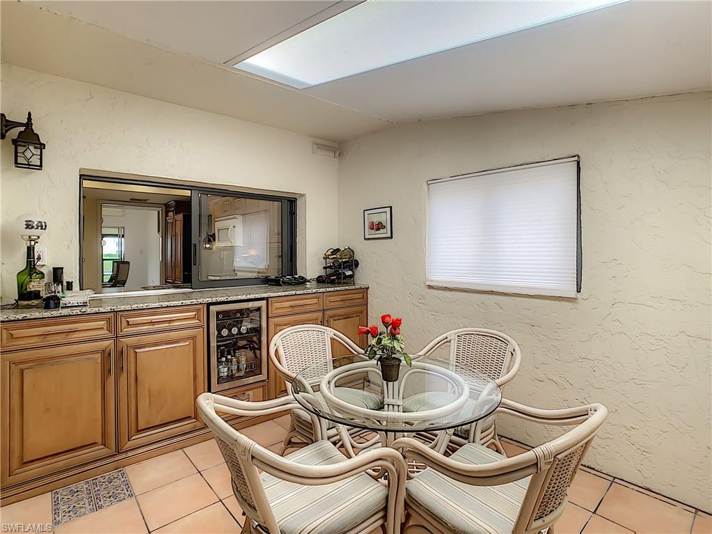 LONGBOAT VILLAGE - Residential