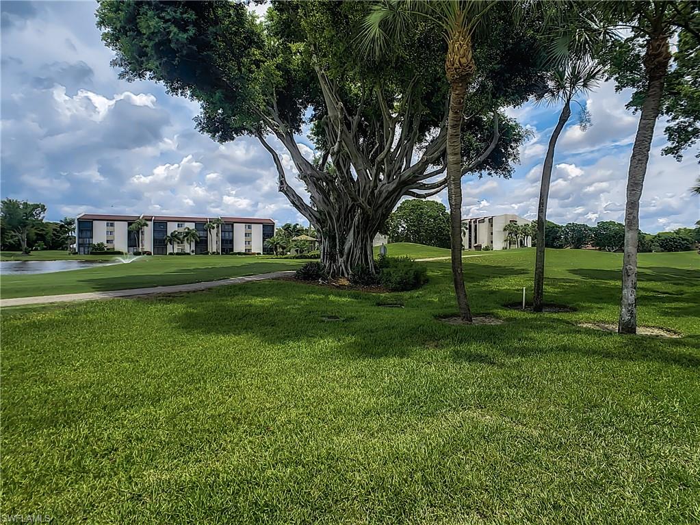 LONGBOAT VILLAGE - Residential