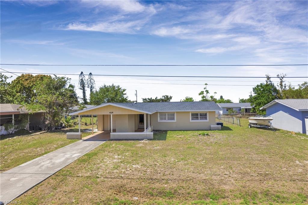 CAPE CORAL - Residential