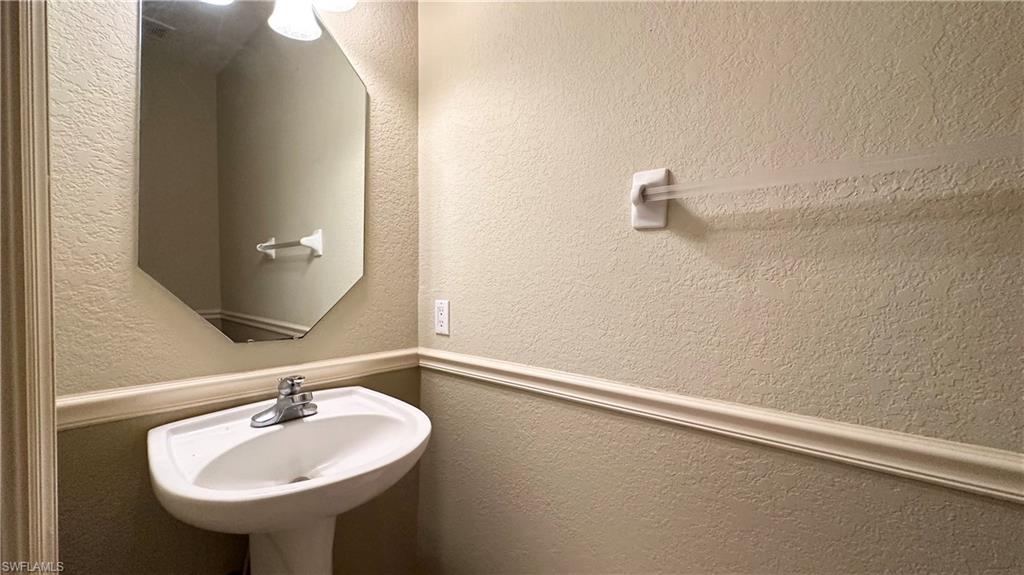 REFLECTION LAKES - Residential