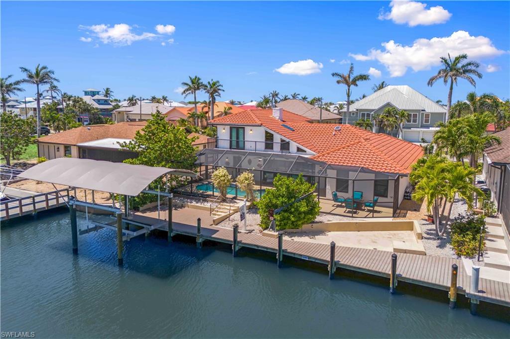 2420 Cherimoya LN
