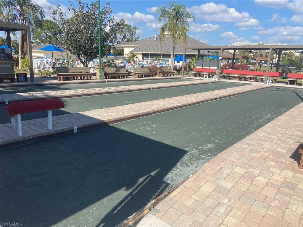 VILLAGES ON LAKE AUGUSTA - Residential