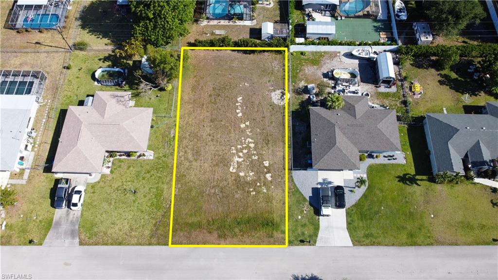 CAPE CORAL - Land