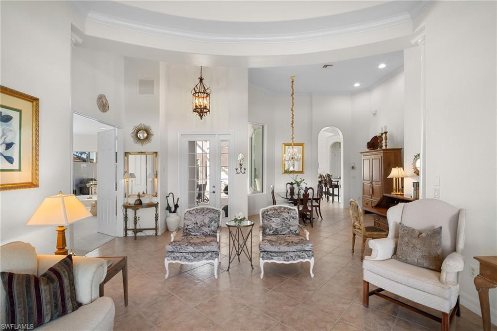 VILLA TUSCANY - Residential