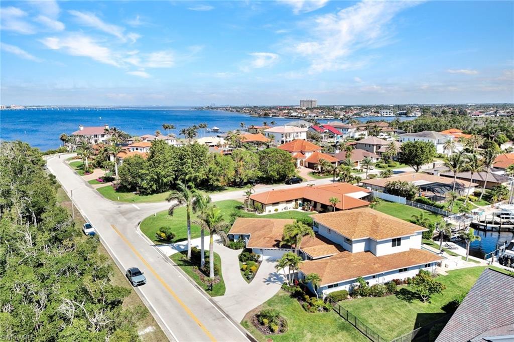 PALMETTO POINT - Residential Lease