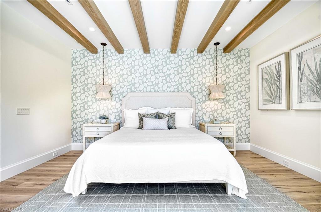 OLDE NAPLES - Residential