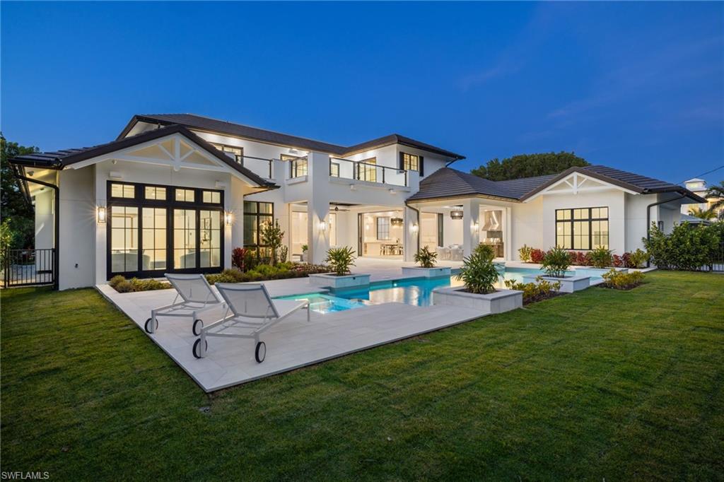 OLDE NAPLES - Residential