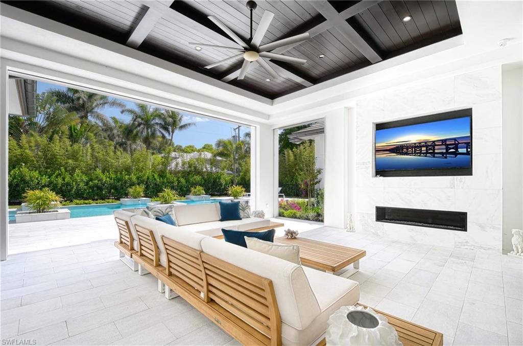 OLDE NAPLES - Residential