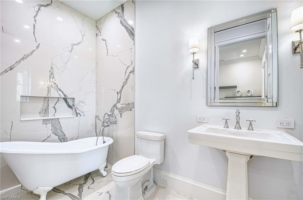 OLDE NAPLES - Residential