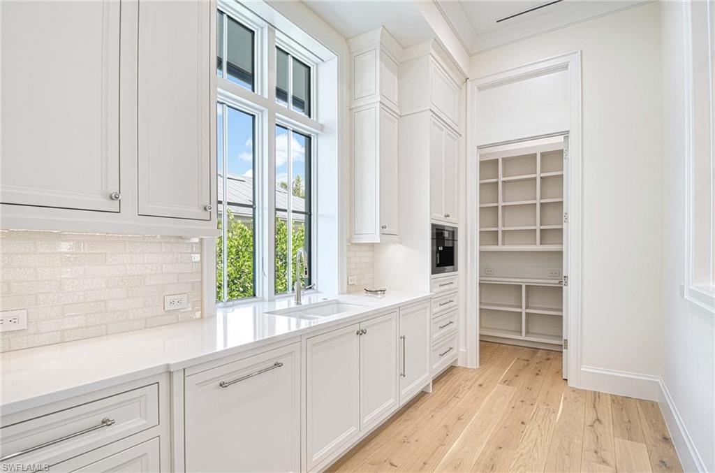 OLDE NAPLES - Residential