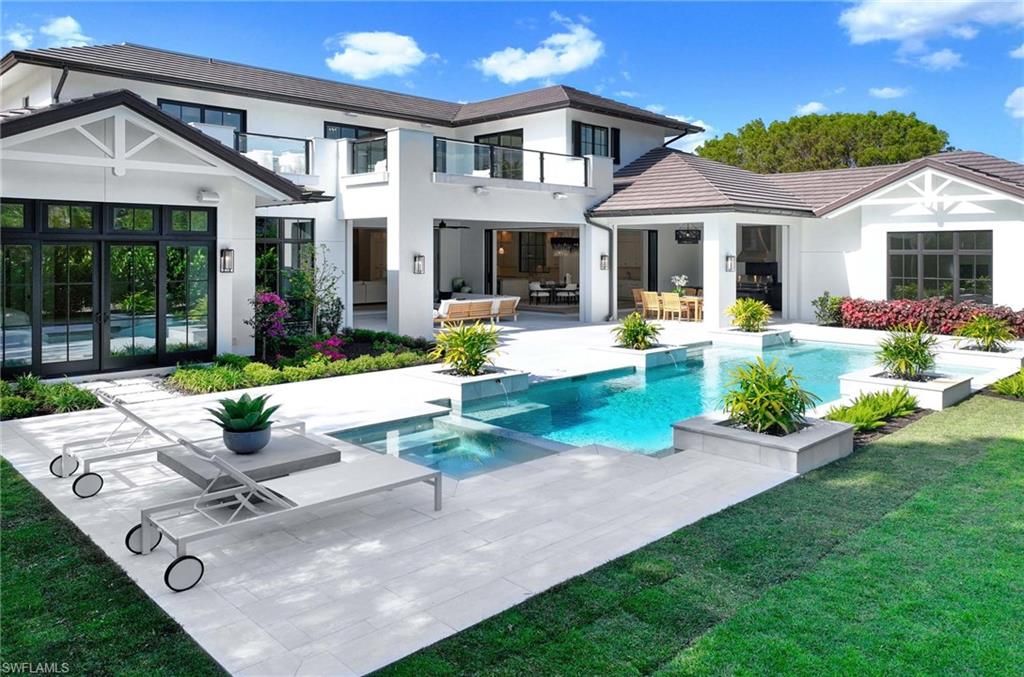 Photo of 460 2nd AVE N, NAPLES, FL 34102 (MLS # 225008051)