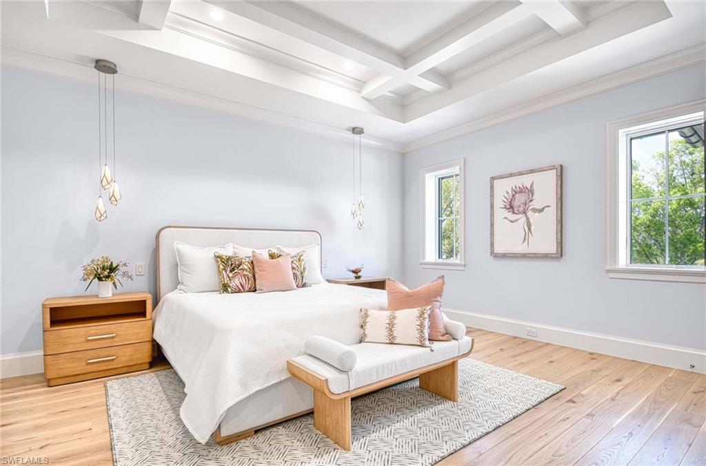 OLDE NAPLES - Residential