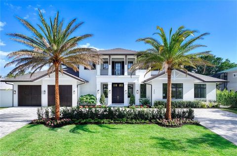 460 2nd AVE N NAPLES FL 34102