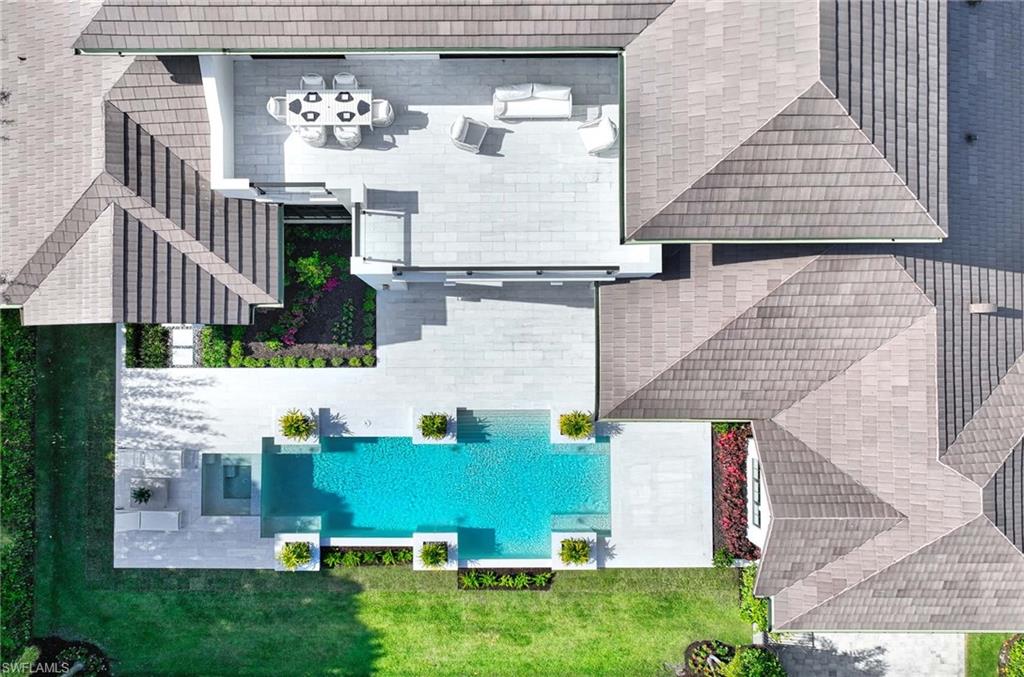 OLDE NAPLES - Residential