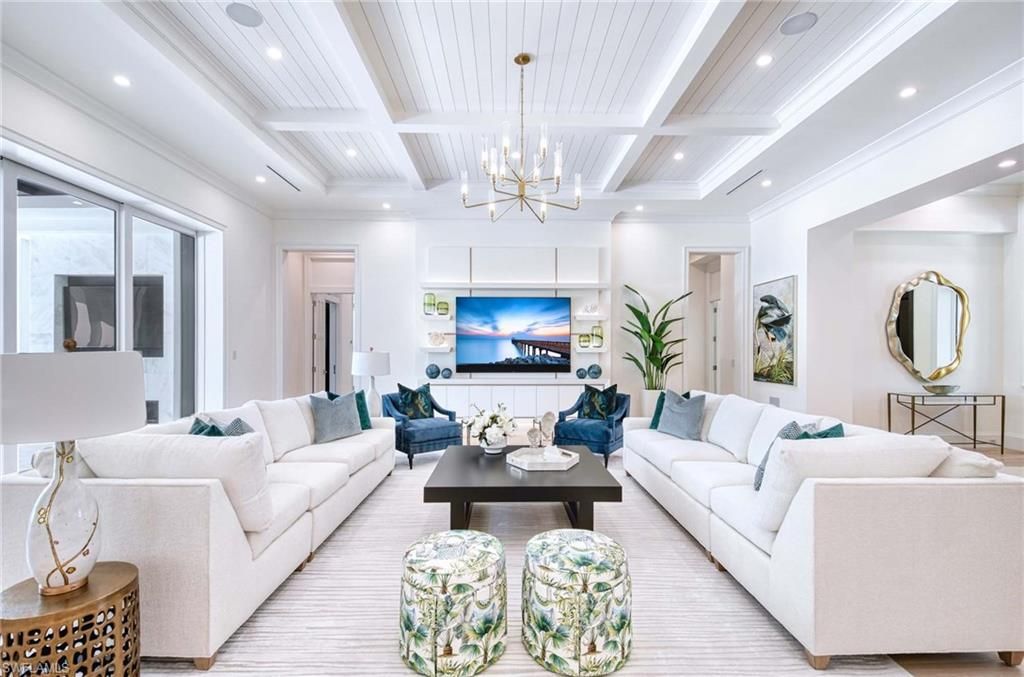 Photo of 460 2nd AVE N, NAPLES, FL 34102 (MLS # 225008051)