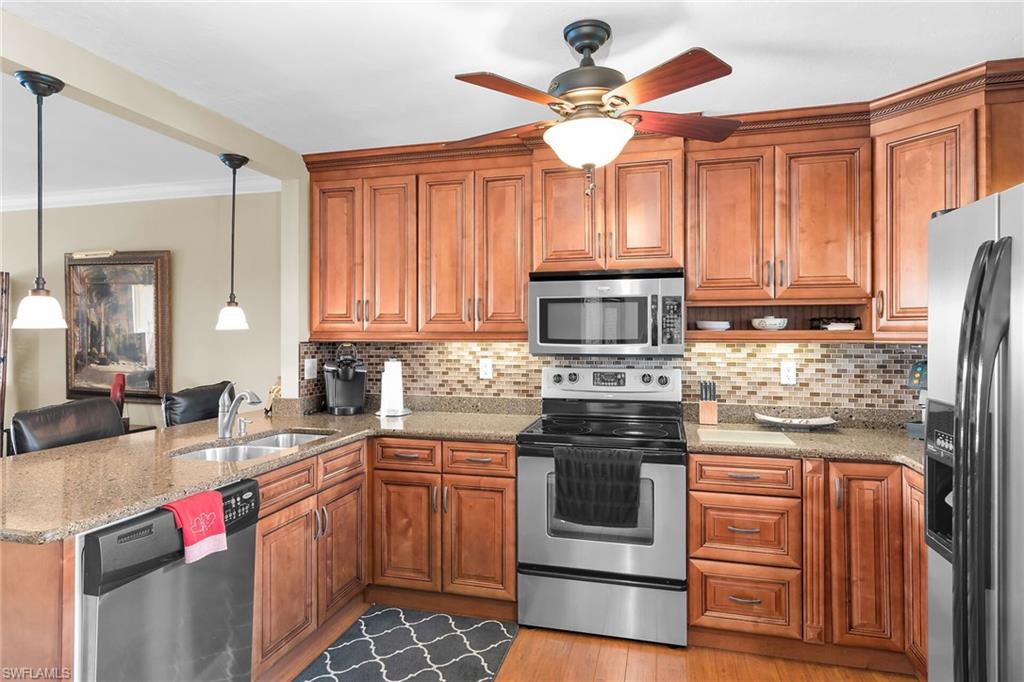 SMOKEHOUSE HARBOUR - Residential