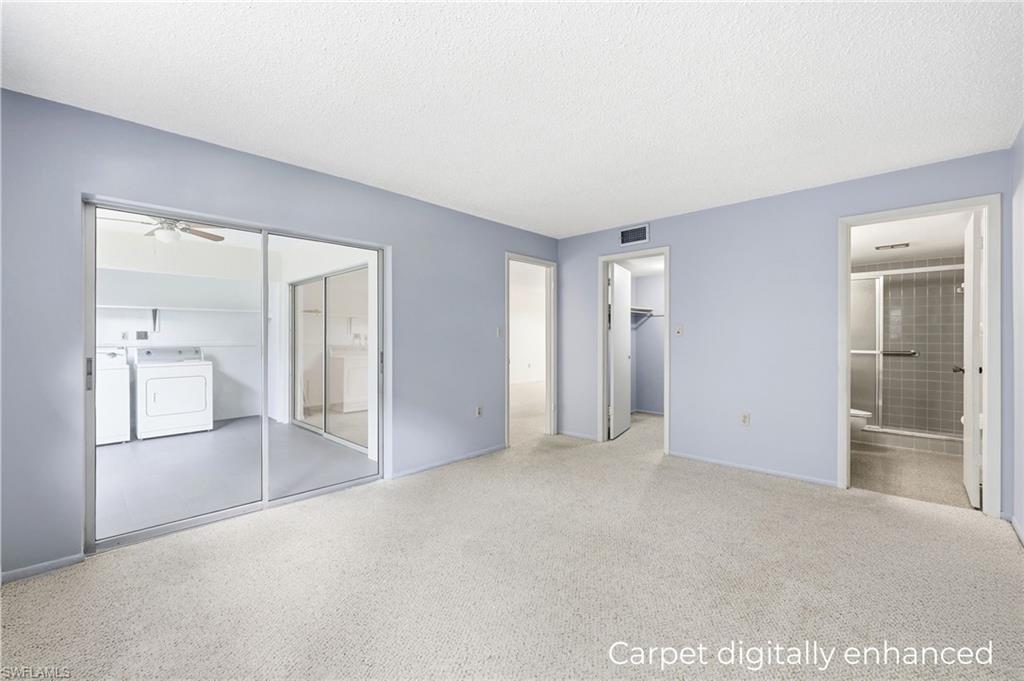 COUNTRY CLUB MANOR - Residential