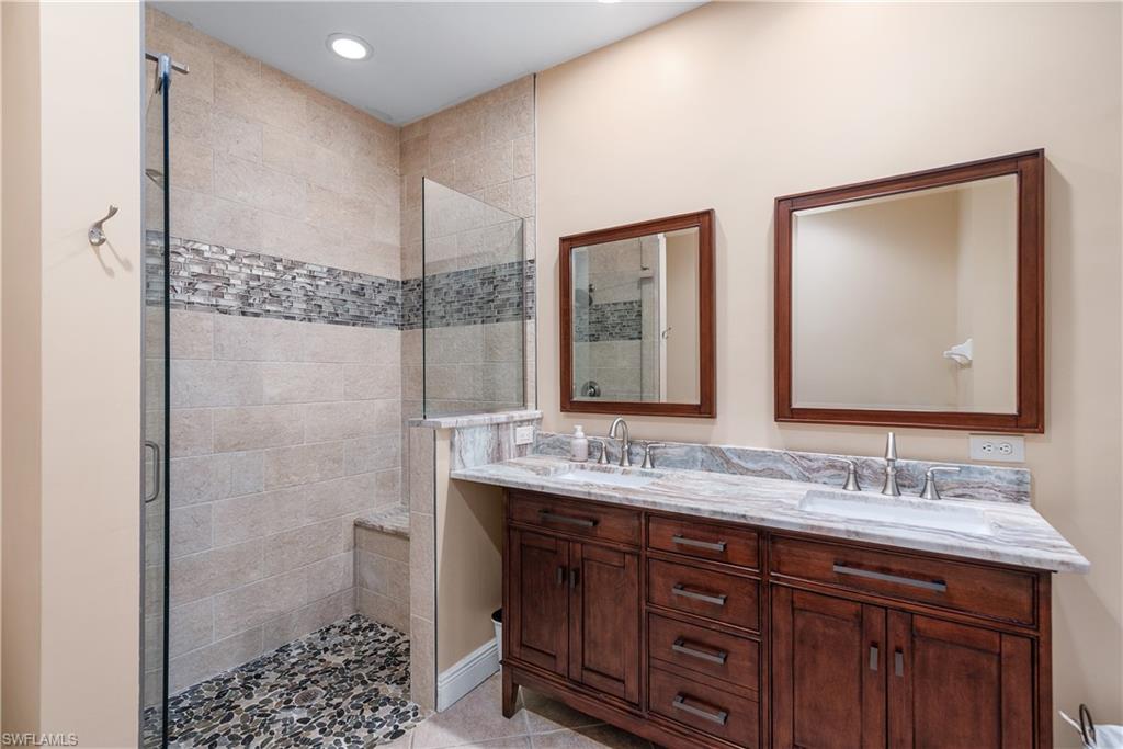 SWEETWATER BAY - Residential