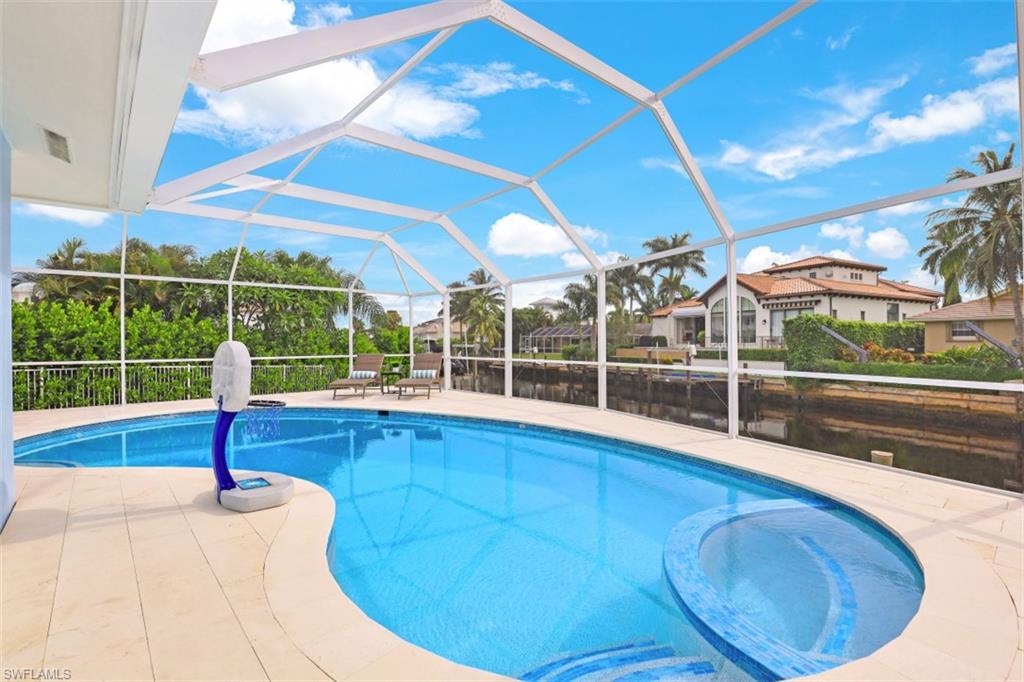 ROYAL HARBOR - Residential