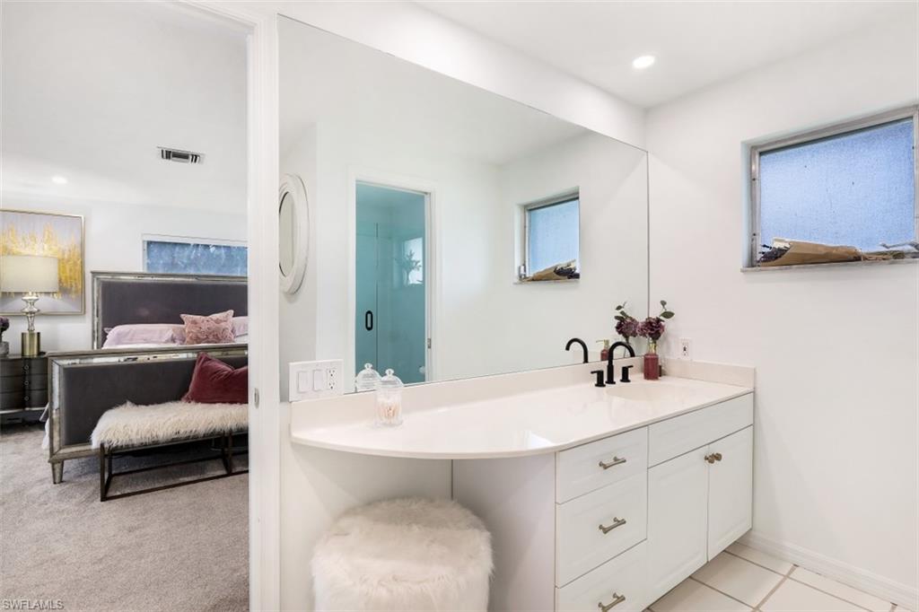 ROYAL HARBOR - Residential