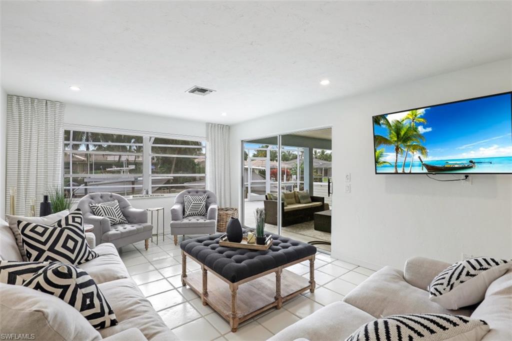 ROYAL HARBOR - Residential