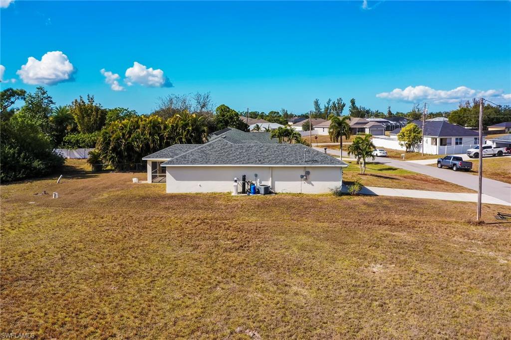 CAPE CORAL - Residential