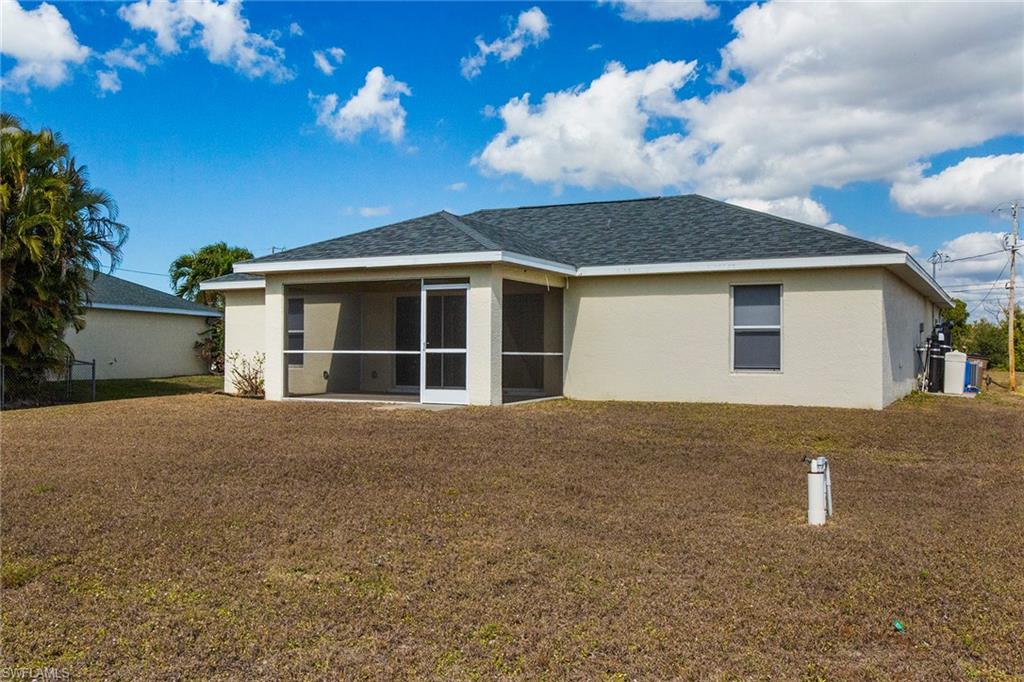 CAPE CORAL - Residential