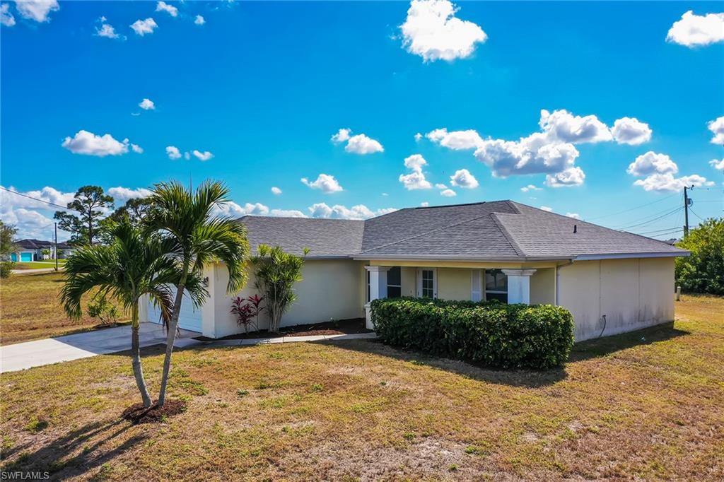 CAPE CORAL - Residential