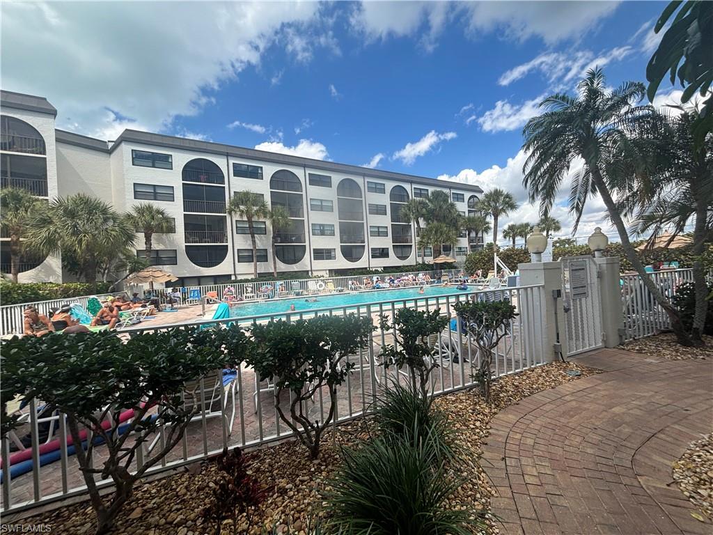 ANGLERS COVE - Residential