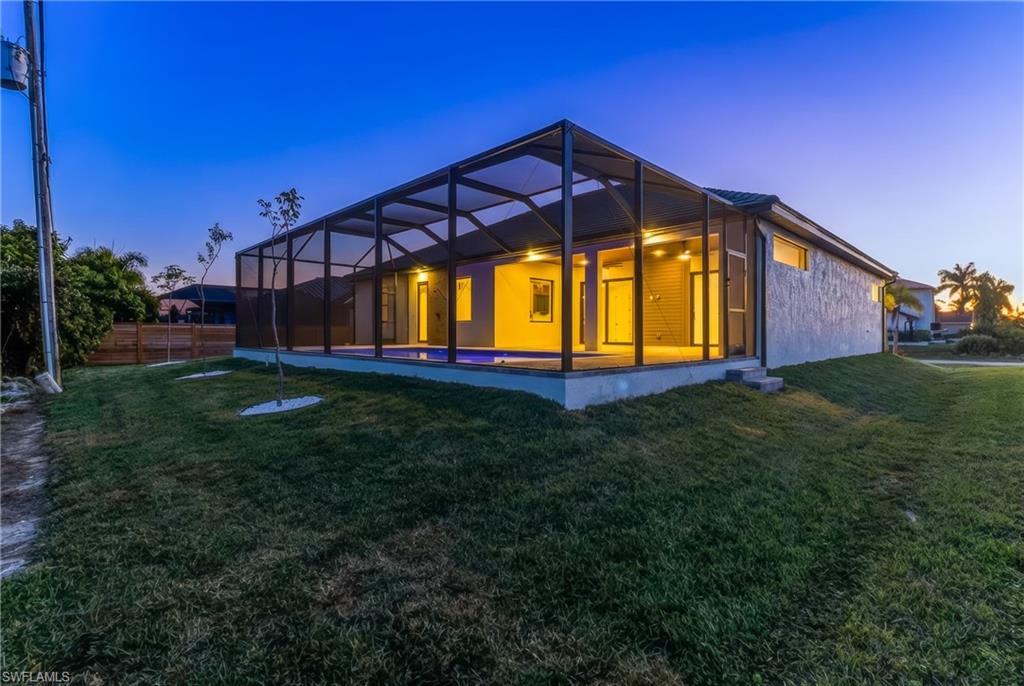 CAPE CORAL - Residential