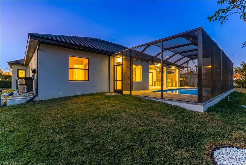 CAPE CORAL - Residential