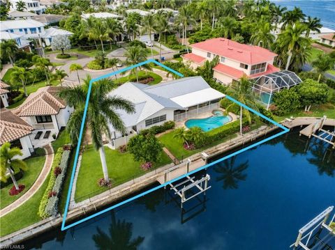 Photo of 1250 Tuna CT, NAPLES, FL 34102 (MLS # 226016547)