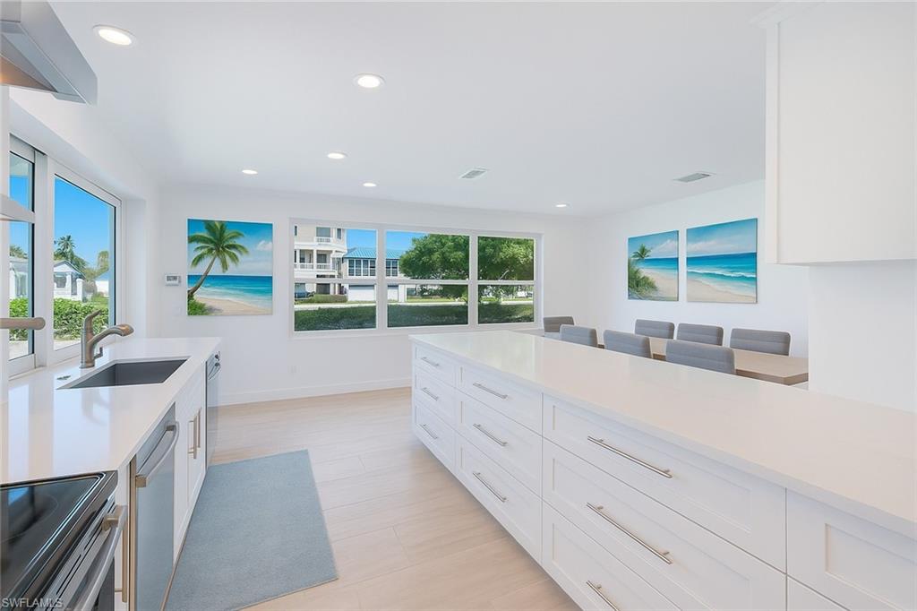 ROYAL HARBOR - Residential