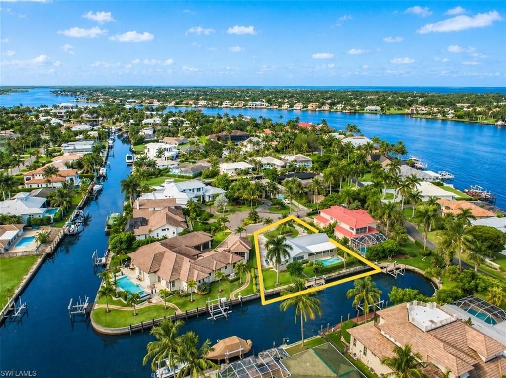 Photo of 1250 Tuna CT, NAPLES, FL 34102 (MLS # 226016547)