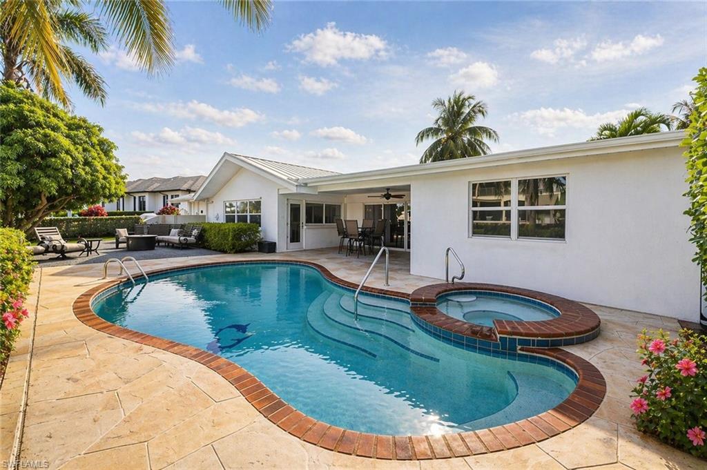 ROYAL HARBOR - Residential