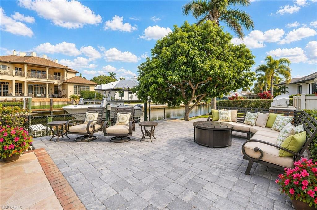 ROYAL HARBOR - Residential