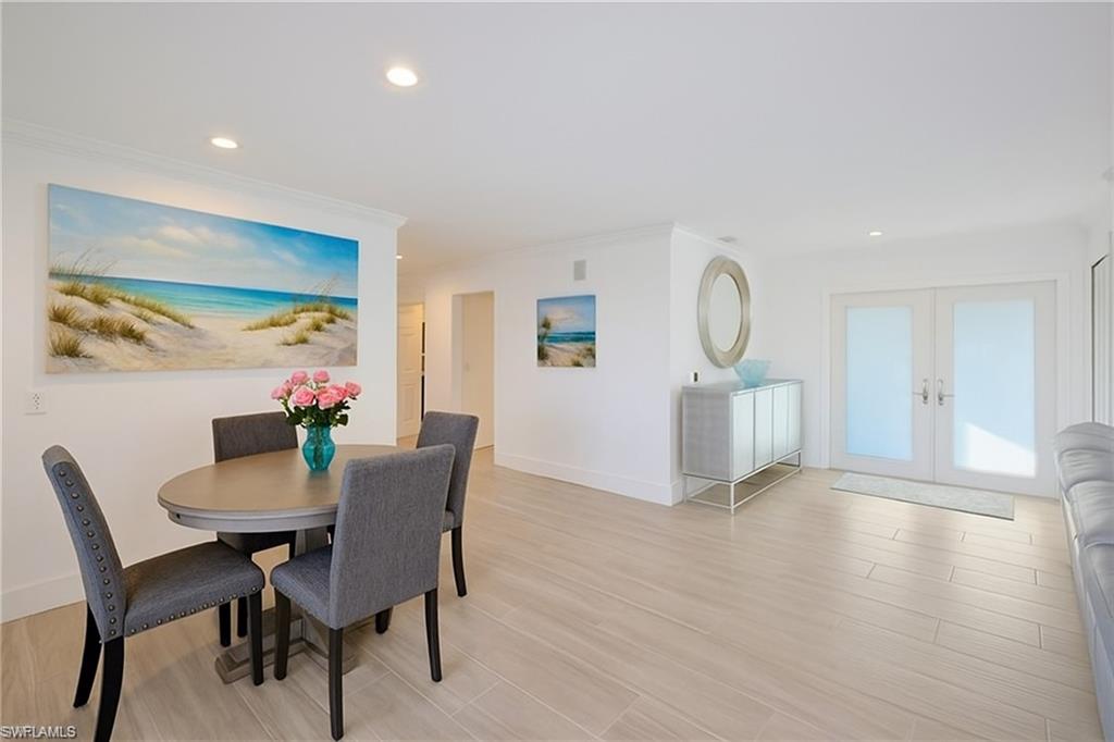 ROYAL HARBOR - Residential