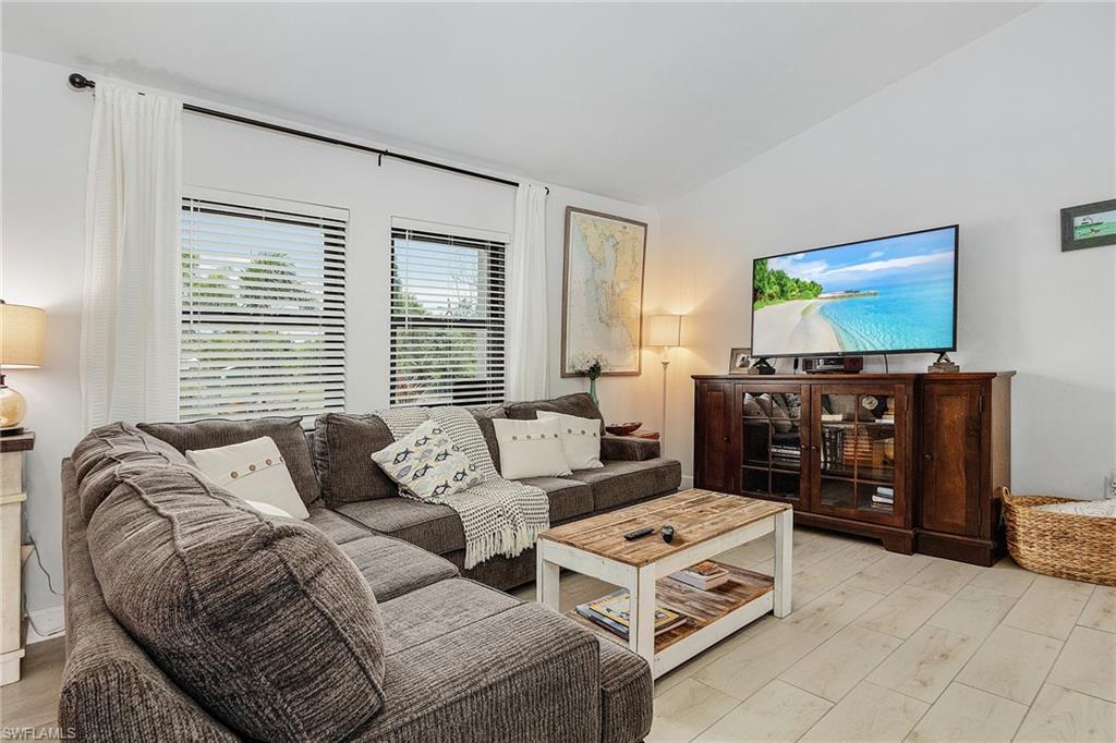 PINE ISLAND RIDGE - Residential