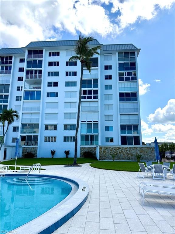 1717 Gulf Shore BLVD N 101