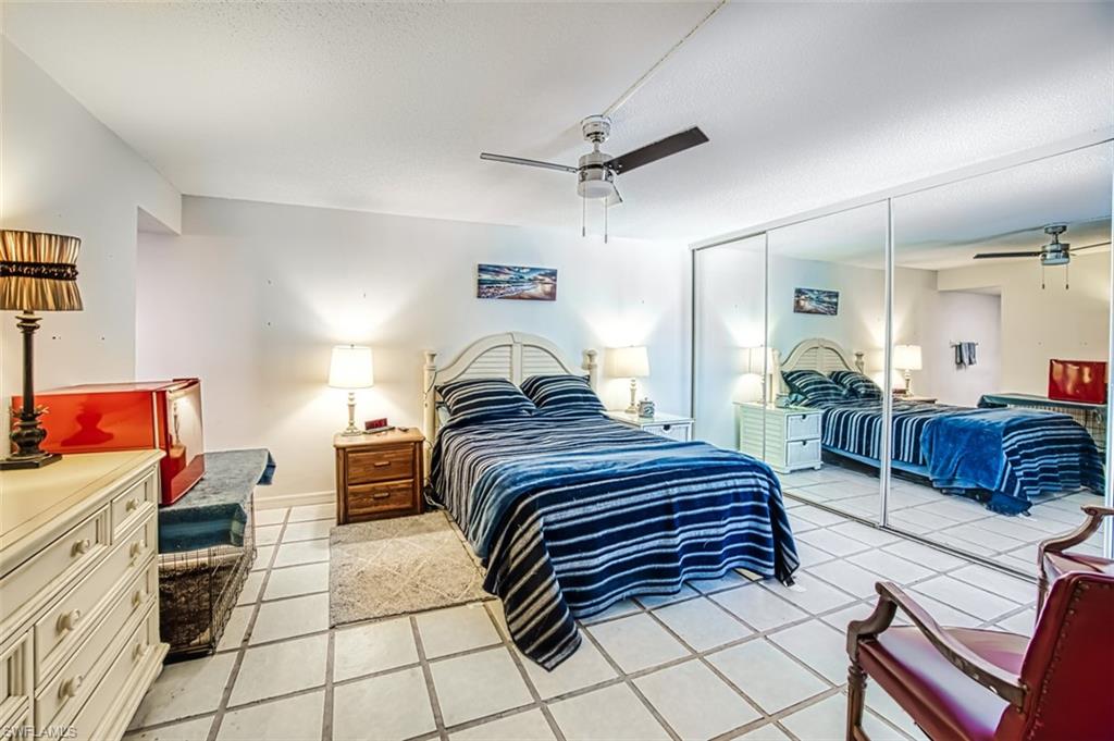 PARKWOODS TOWNHOUSE COMMUNITY - Residential