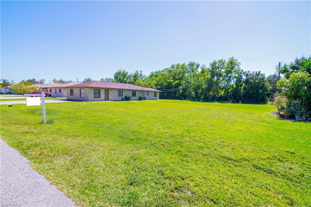 FORT MYERS SHORES - Land