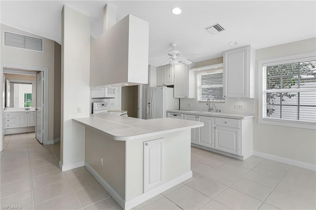 ISLAND WALK - Residential